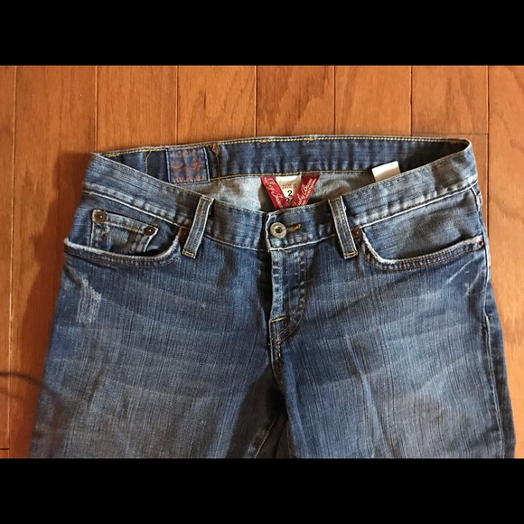 Nice Embroidered Pocket Faded Button 🪰 Lucky Brand Jeans! - Picture 6 of 16